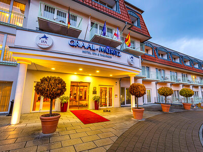 Geschenkbox 2 Übernachtungen im 4*-Hotel in Graal-Müritz an der Ostsee und Wellness-Zugang