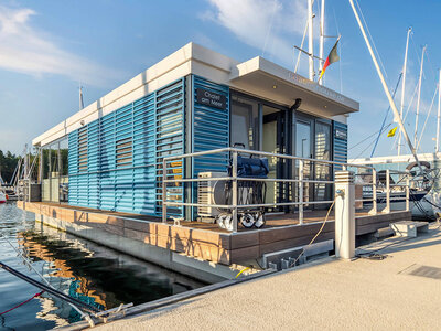 Geschenkbox 2 Übernachtungen auf dem Hausboot und Tagesticket zum Baltic Day Spa auf Usedom