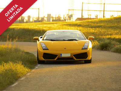 Caja regalo Ruta de 7 km en Lamborghini Gallardo en Navarra para 1 persona