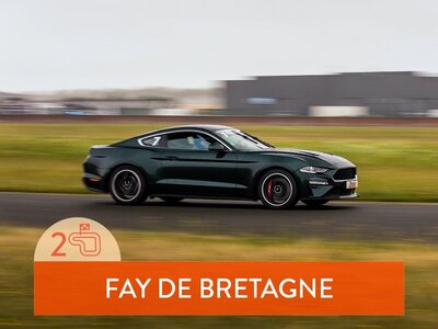 Coffret cadeau Stage de pilotage : 2 tours sur le circuit de Fay de Bretagne en Ford Mustang Bullit