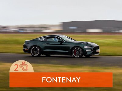 Coffret cadeau Stage de pilotage : 2 tours sur le circuit de Fontenay en Ford Mustang Bullit