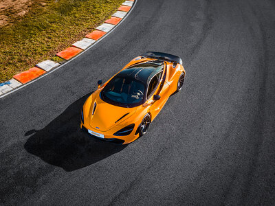 Coffret Stage de pilotage : 2 tours sur le circuit de Dijon-Prenois en McLaren 720 S