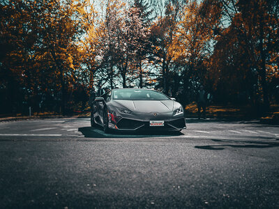 Coffret Stage de pilotage : 2 tours sur le circuit de Pouilly-en-Auxois en Lamborghini Huracán