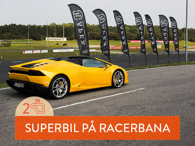 Presentbox Kör sportbil på bana: 2 varv i Lamborghini Huracan