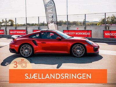 Presentbox Kör sportbil: 3 varv i Porsche GT3 RS på Sjællandsringen