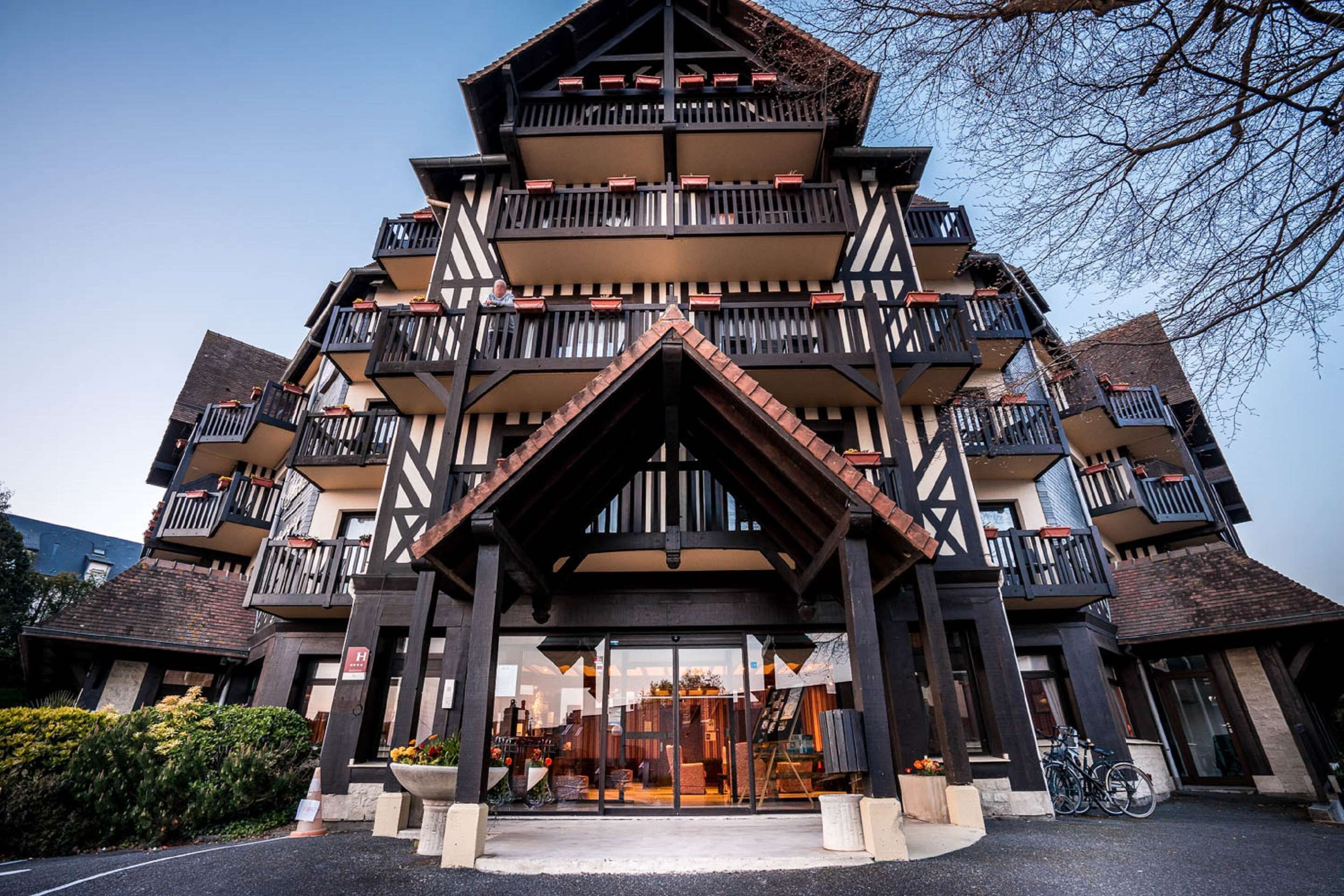 Best Western Plus Hôtel Hostellerie du Vallon 4
