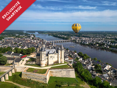 Coffret cadeau Vol en montgolfière au-dessus des châteaux de la Loire avec repas 3 plats en semaine pour 2 personnes