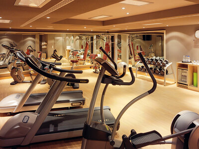 Wellness-Tag für ihn in Dresden: Spa, Sauna, Fitness, Gesichtsbehandlung und Schulter-, Nacken- und Handmassage