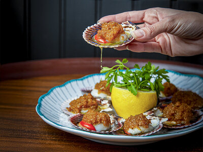De la lonja a las cocinas de El Gran Barril de Castellana: 1 menú completo para 2 personas