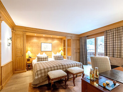 Cofanetto 1 notte con cena e Spa privata presso lo Chalet RoyAlp Hôtel & Spa 5*