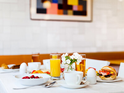 Övernattning med frukost på Elite Hotel Arcadia för 2