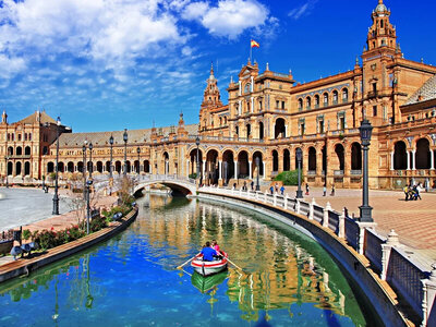 4-stjärnig semester i Sevilla med guidad city tour för 2
