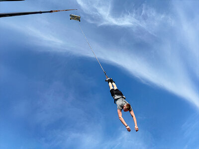 Geschenkbox Bungee Springen in Düsseldorf für 1 Person