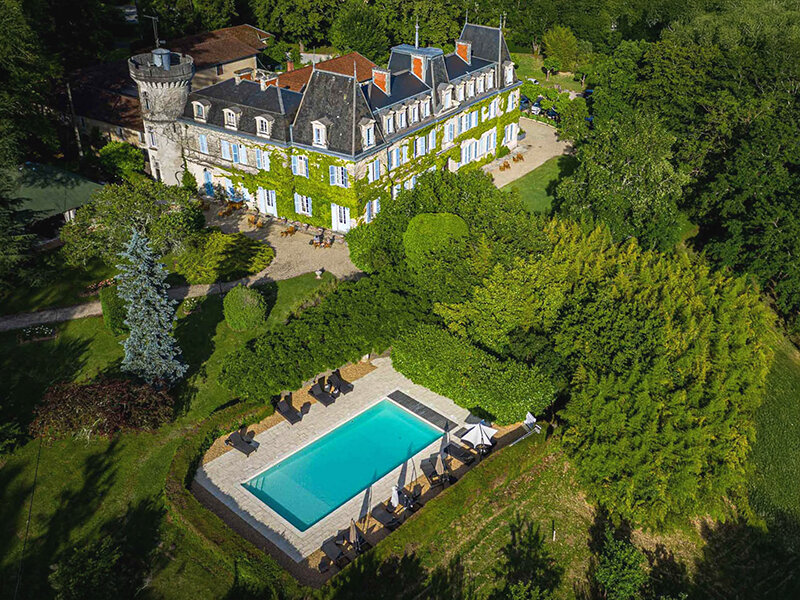 2 jours en chambre Prestige dans château 4* avec dîner près de Périgueux