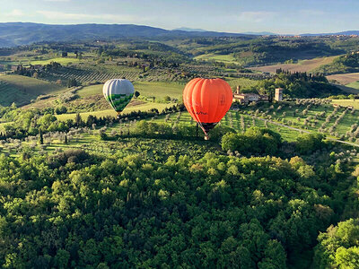 Vol en montgolfière dans la vallée du Chianti pour 3 personnes