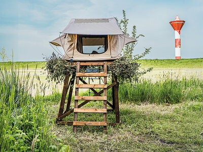 Geschenkbox Sternenlicht und Schlafsack: Dachzeltcamping in Deutschlands Natur