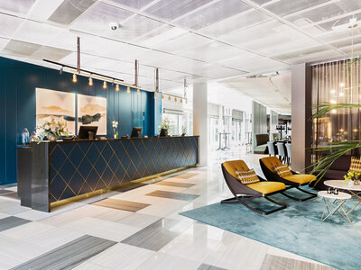 Övernattning med frukost på Elite Hotel Academia för 2