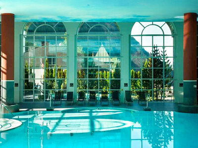 Box Wellness und Entspannung mit 1 Übernachtung und Eintritt zum Walliser Alpentherme Spa