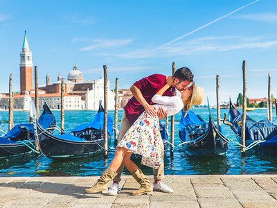 Cofanetto regalo Melodia d'amore: 1 notte nelle città più romantiche d'Italia