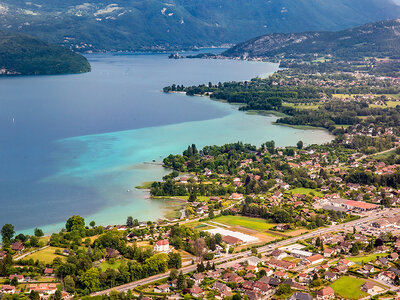 Coffret Vol en hélicoptère de 20 min au-dessus de Chambéry