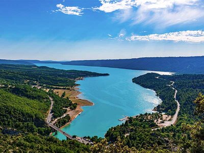 Coffret Vol en hélicoptère de 30 min pour 2 personnes au-dessus de Valensole et ses environs
