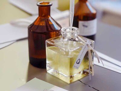 Coffret Atelier de création de parfum d’intérieur au cœur d'Aix-en-Provence pour 2 personnes