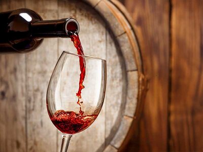 Presentbox Vin och matprovning på Stockholm Wine Club för 1