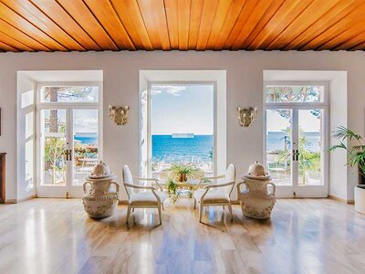 Caja regalo Destino Costa Brava: 2 noches con desayuno en el Hotel Roger de Flor 4*