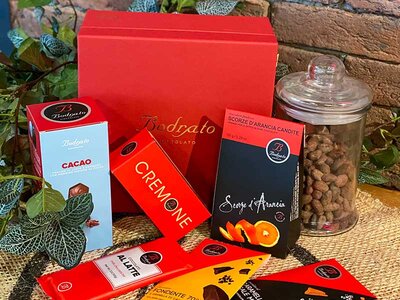 Cofanetto regalo Dolci tentazioni: 1 esclusivo cofanetto firmato Bodrato Cioccolato a domicilio