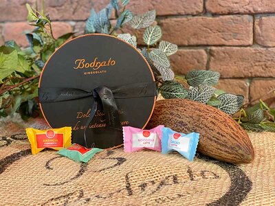 Bodrato Cioccolato: 1 elegante bauletto degustazione con consegna a domicilio