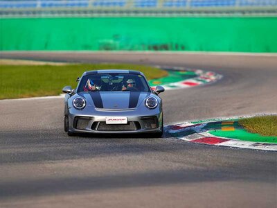 Stage de pilotage : 2 tours sur le circuit de Spa-Francorchamps en Porsche 911 GT3