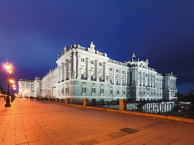 Caja Tour miedo y misterios con Experimenta Madrid para 2 personas