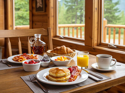 Camping Carlos III, Córdoba: 1 noche con desayuno en cabaña deluxe para 3 personas