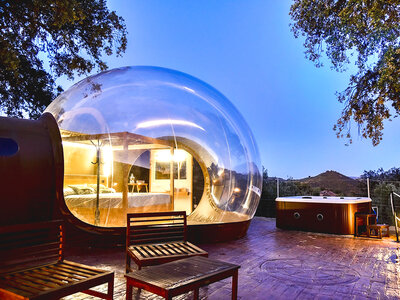 Caja regalo Cortijo Colomo, Córdoba: 1 noche en burbuja bajo las estrellas para 2 personas