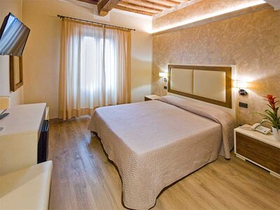 Die Toskana entdecken: 2 Übernachtungen mit typischen Abendessen in Arcidosso