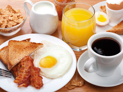 Romantik am Niederrhein: 1 besondere Übernachtung in Köln