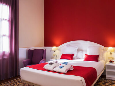 Caja 1881 Hotel Balneario Vichy Catalan 3*: 2 noches, cena, acceso a spa y cava de bienvenida