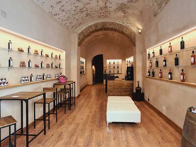 Cofanetto regalo Tesori del Chianti a casa tua: 2 bottiglie di vino e Olio EVO con consegna a domicilio