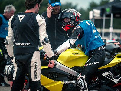 Stage de pilotage à moto : roulage libre sur le circuit Paul Ricard