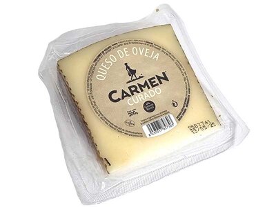 Jamonarium: 1 lote con un tinto joven D.O. Ribera del Duero, embutidos, queso curado y mejillones