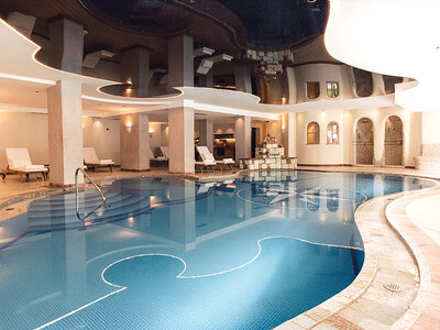 Elegante pausa benessere tra le vette del Trentino: 1 notte con accesso Spa all'Hotel Alpin Royal 4*
