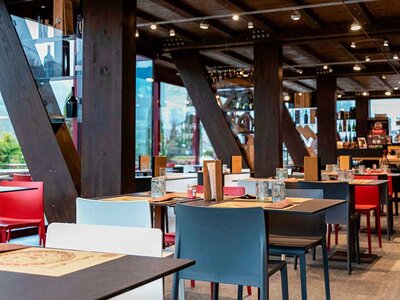 Degustazione di formaggi e visita al caseificio sul Lago di Como: l’esperienza firmata Da Carozzi - Formaggeria con cucina