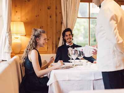 Lusso a 5* in Trentino: 1 notte in Suite con accesso Spa, trattamento e cena gourmet all'Alpenpalace