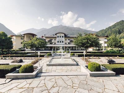 Relax di lusso in Trentino: 2 notti di benessere con Spa presso l'hotel 5* Alpenpalace in Trentino