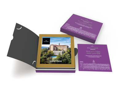 Caja Una noche con desayuno y almuerzo o cena