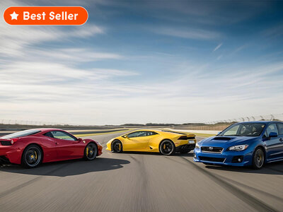 Cofanetto regalo 3 emozionanti giri su pista in Supercar