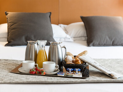 1 noche, desayuno y botella de cava en Hotel Balmoral 4*, Barcelona