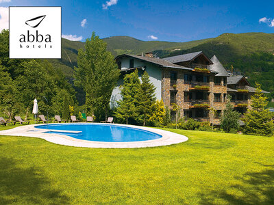 Caja regalo 2 noches, desayuno y acceso a spa en Abba Xalet Suites Hotel 4* SUP
