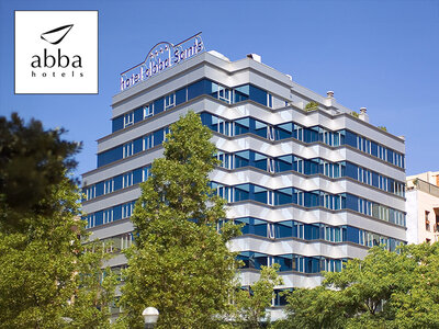 Caja regalo 1 noche, desayuno y botella de cava en Abba Sants Hotel 4* SUP