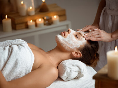 Box Merry Xmas: Abendessen oder Wellness oder Sportaktivität